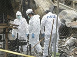 Especialistas peritos continuaron con los trabajos de investigación en el asilo. SUN / L. Cortés