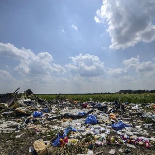 Piden tribunal internacional por avión derribado en Ucrania