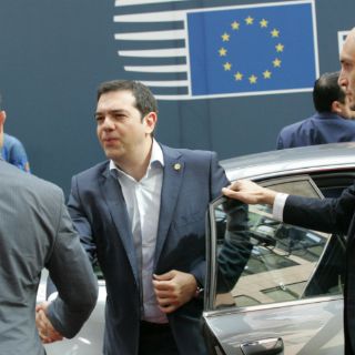 Acreedores proponen a Grecia prórroga de cinco meses del rescate