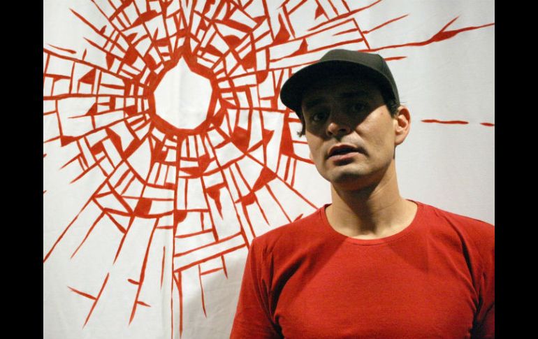 La exposición además incluye 15 fotografías, donde se hace una recreación la trayectoria de las balas a partir del uso de la cinta roja ESPECIAL / jalisco.gob.mx