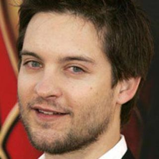 Tobey Maguire festeja 40 años con lanzamiento de película