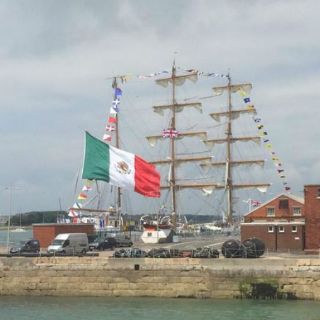 Buque Cuauhtémoc arriba a puerto británico de Portsmouth
