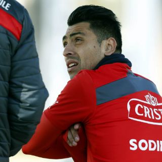 Mainz podría vender a Jara tras incidente con Cavani