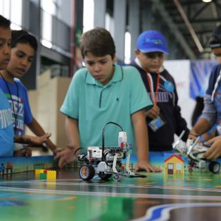 La Robotix Faire acerca la tecnología a los niños