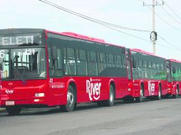 De estreno. La ruta 186 beneficiará de manera directa a habitantes de la cabecera municipal y delegaciones como San Miguel Cuyutlán. ESPECIAL /