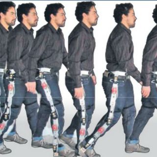 Estudiantes crean prototipos para rehabilitación de niños