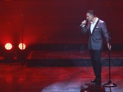 Hace homenaje a su padre Vicente Fernández, de quien confesó sentir respeto, admiración y un gran cariño. NTX / J. Pazos