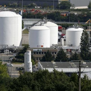 Presunto atacante se tomó foto con víctima en Francia 