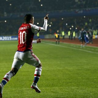 Paraguay vence a Brasil en penales