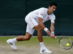 Novak dice no estar preocupado por jugar en hierba. AFP / J. Tallis