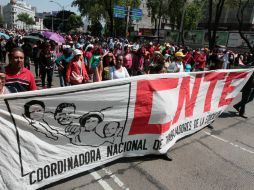 Los maestros disidentes exigen la liberación inmediata de sus 25 compañeros detenidos el pasado 7 de junio. NTX / ARCHIVO