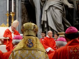 Los arzobispos se comprometieron a ser fieles y obedientes a la Iglesia. AFP / F. Monteforte