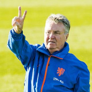 Guus Hiddink pensaría dejar la Selección de Holanda