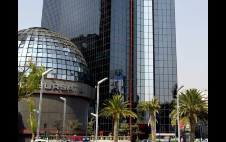 ''Vale la pena que se invierta una parte del patrimonio en acciones'', señalan en el IMCO. EL INFORMADOR / ARCHIVO