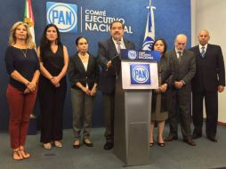 El presidente de la Comisión, Héctor Larios ofreció una conferencia para dar a conocer los detalles. TWITTER / @AccionNacional
