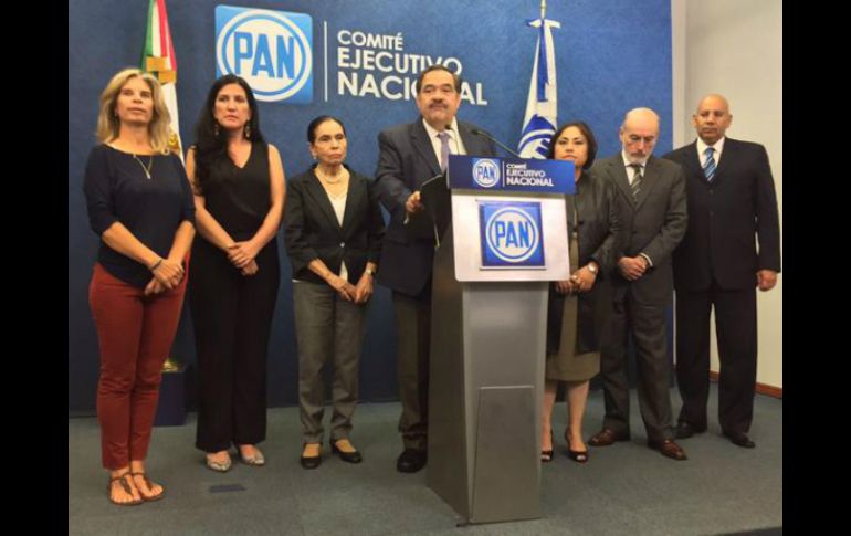 El presidente de la Comisión, Héctor Larios ofreció una conferencia para dar a conocer los detalles. TWITTER / @AccionNacional