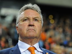 'Me gustaría que mi sucesor y todo el cuerpo técnico logren éxitos en el camino a la Eurocopa 2016', acotó Hiddink. AFP / ARCHIVO