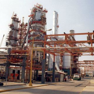 Derrame en refinería de Veracruz deja ocho intoxicados