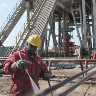 Disminuye recaudación del IVA en mayo