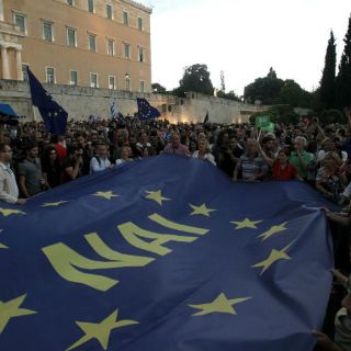 Fitch rebaja a 'CC' calificación de deuda griega