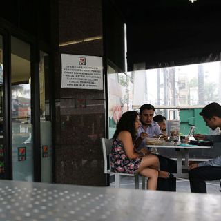 Comida rápida sube en tres mil 758 tiendas