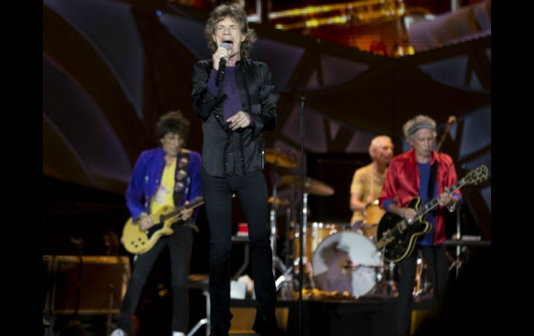 Según el famoso vocalista, todos han estado implicados en hacer posible esta muestra. AP / ARCHIVO