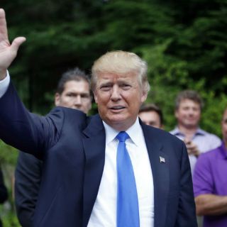 Demanda de Trump, legalmente ridícula: Univisión