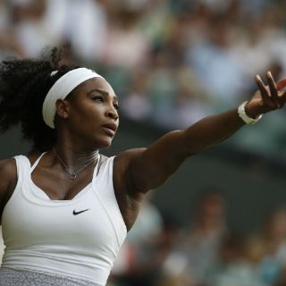 Hermanas Williams cumplen trámite en Wimbledon