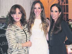 Adiós a la soltería. Patricia Ríos Ferrer, Alejandra Lemus y Alejandra González Martínez.  /