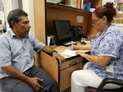 Lo recomendable es que las personas que padecen de hemorroides acudan con un especialista. NTX / ARCHIVO