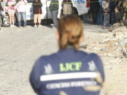 Personal de Semefo acudió a los diversos lugares para trasladar los cuerpos. EL INFORMADOR / ARCHIVO