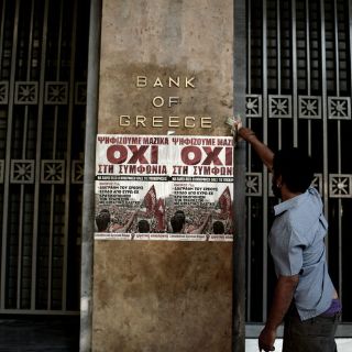 'Corralito' suscita el rechazo al gobierno griego