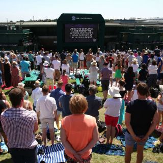 Wimbledon recuerda a víctimas de atentado en Túnez
