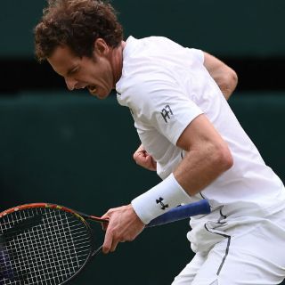 Andy Murray avanza en Wimbledon