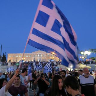 Merkel y Hollande piden una cumbre de la zona euro sobre Grecia