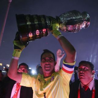 Dominan chilenos en el equipo 'ideal' de la Copa América
