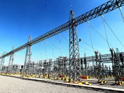 Entre 2012 y 2014, la CFE logró reducir en 45% su consumo de combustóleo. EL INFORMADOR / ARCHIVO