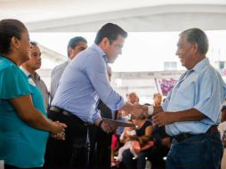 El mandatario abrió el evento, con buena respuesta de la población. TWITTER / @AristotelesSD