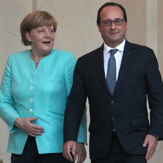 Merkel y Hollande urgen a Grecia a presentar 'propuestas serias'