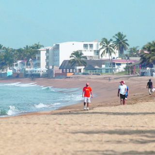 Playas jaliscienses, limpias y aptas para su uso recreativo: Coprisjal