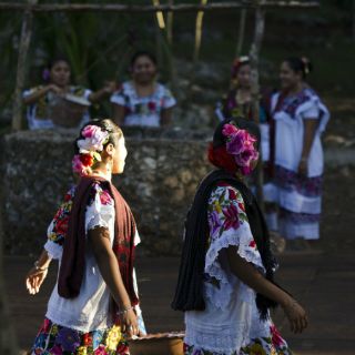 Mayahablantes se preparan para defender derechos de indígenas
