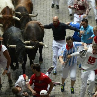 Un corneado en el segundo encierro de los sanfermines