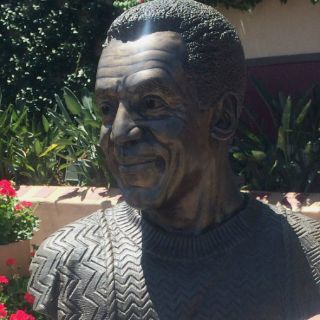 Disney retira estatua de Bill Cosby en Hollywood Studios
