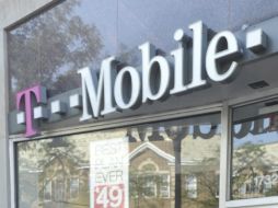 Aplica a llamadas hechas desde teléfonos fijos o móviles. EFE / ARCHIVO