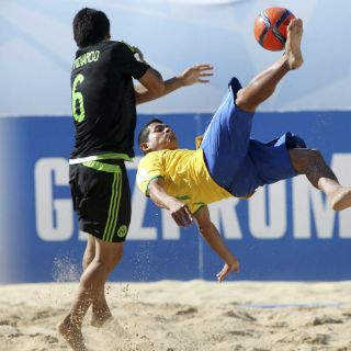 Brasil golea al Tri de playa en debut mundialista