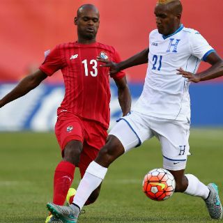 Honduras y Panamá empatan a un gol