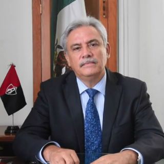 Alberto Cárdenas se suma a campaña de Javier Corral