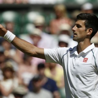 Novak Djokovic elogia a Roger Federer