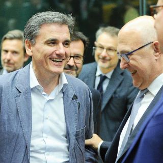 Grecia se reúne con acreedores escépticos en busca de ayuda