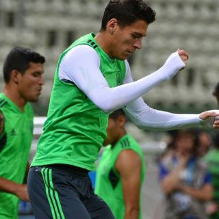 Espanyol desea renovar contrato con Héctor Moreno